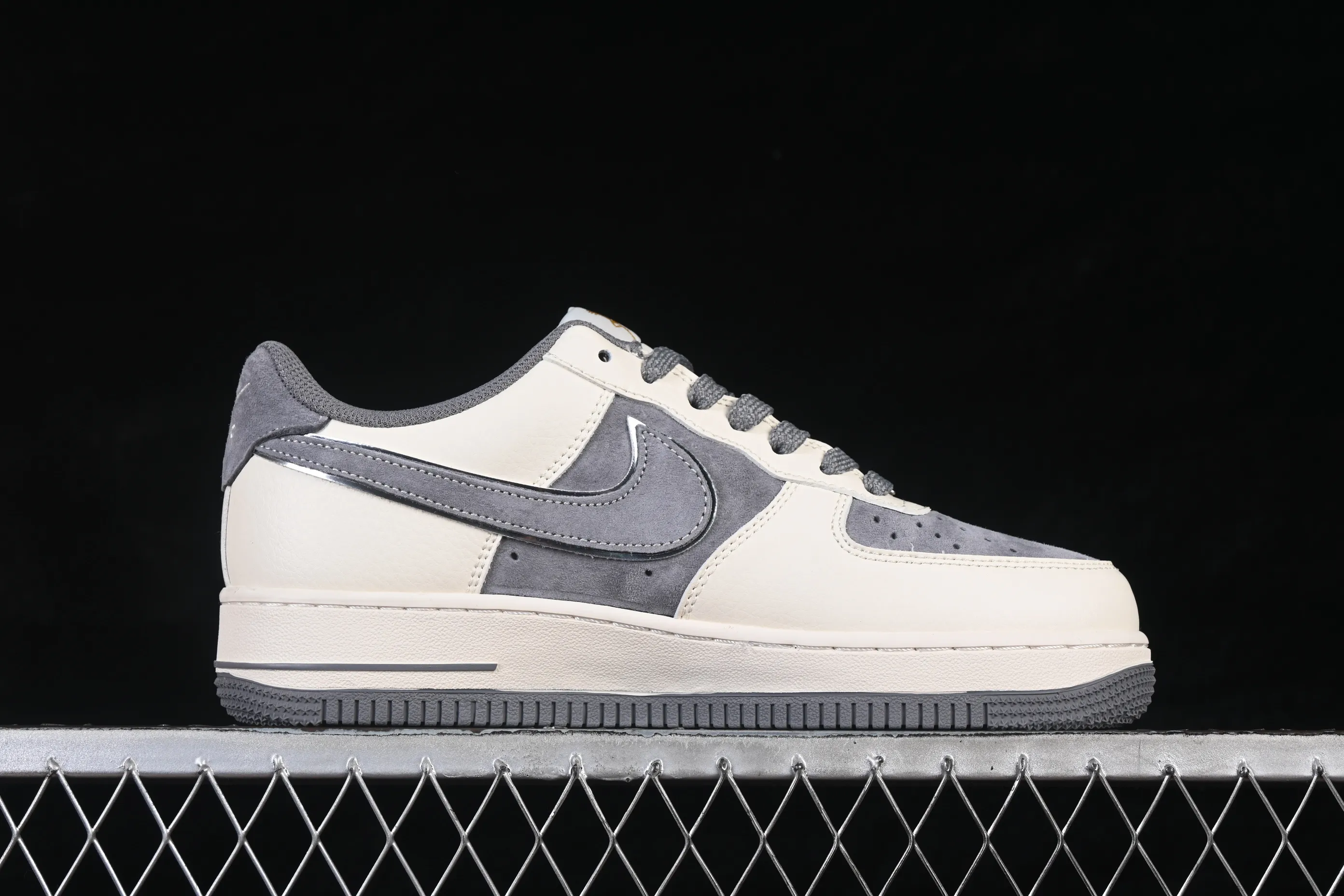 All Categories Nk Air Force 1 Air Force Series Nk Air Force 1 Low Air Force Low Nike Air Force 1'07 Low Beige Gray Air Force One Low Casual Shoes HT5088-615